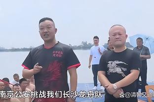 记者：桑乔仍在等待曼联放行，转会可能会继续拖延